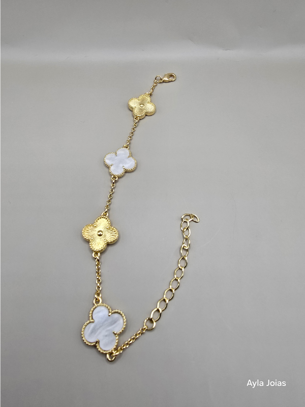 Pulseira Trevo Cravejada Luxo Banhada a Ouro 18K - Imagem 2